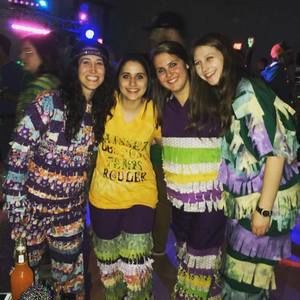 Meet your Posher, Victoria